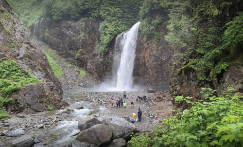 If There Are Only 5 Waterfall Hikes You Take In Washington, Make Them These