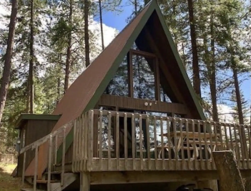 There's No Reason To Leave This Unique Lakefront Airbnb In Idaho, Complete With Its Own Private Dock