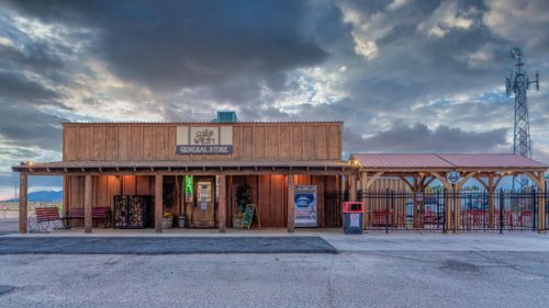 The Middle-Of-Nowhere General Store With Some Of The Best Ice Cream And Snacks In Arizona