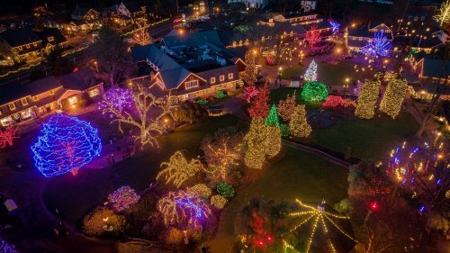 The Magical Christmas Village In Pennsylvania Where Everyone Is A Kid Again
