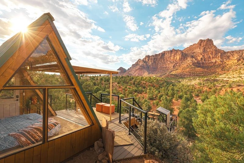 Experience Utah's Beauty Like Never Before At This EcoCabin