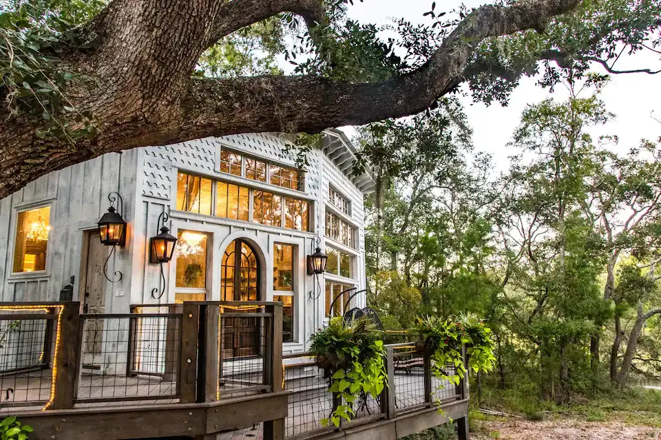 You Need To Book A Stay At This Treehouse In South Carolina