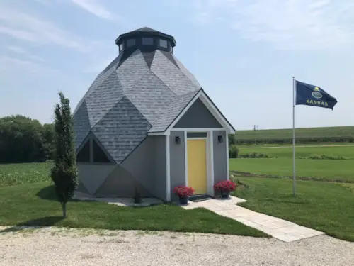 This Unique Dome Airbnb In Kansas Is One Of The Coolest Places To Spend The Night