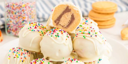 Holiday Desserts And Family Party Food  | On My Kid's Plate - cover