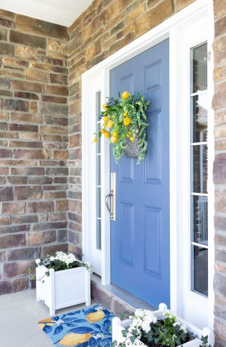 Unique Door Decorating Idea