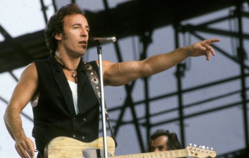 Bruce Springsteen Plays East Berlin in 1988: I’m Not Here For Any Government. I’ve Come to Play Rock