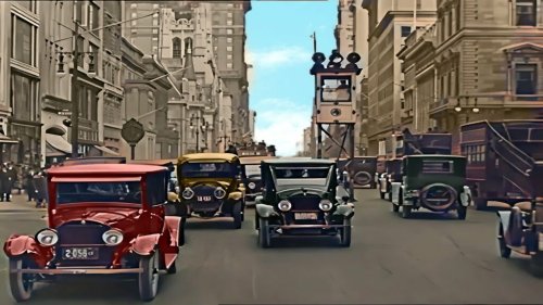 Visit Great Cities in the 1920s in Restored Color Film: New York City, London, Berlin, Paris, Venice & More