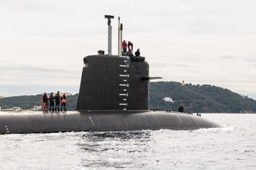 La Marine nationale se félicite du succès de la première plongée du sous-marin Perle depuis sa modification