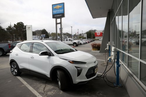 deq-pausing-electric-vehicle-purchase-rebates-because-program-is