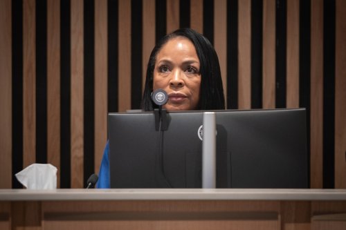 Portland councilor erupts over homeless budget, looming layoffs: ‘I can’t even look at this with a straight face’