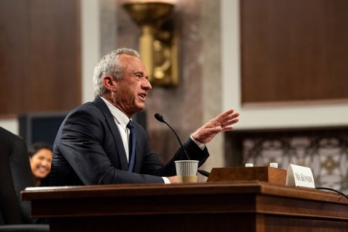 RFK Jr. struggles to navigate frustrated supporters and a demanding boss