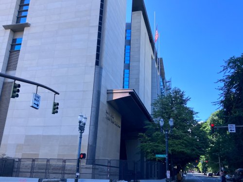 After bungled Oregon prosecution, FBI revived case against man accused of abusing 9-year-old, records reveal
