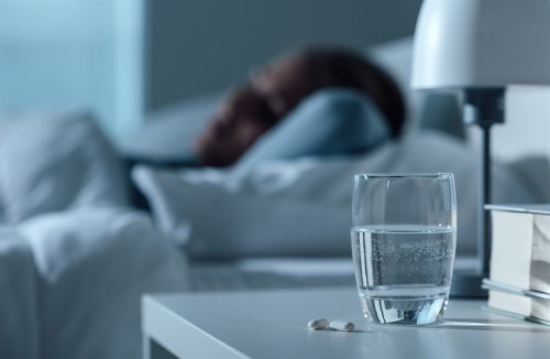 Uống thuốc ngủ có hại không? Những lưu ý khi sử dụng | OTiV