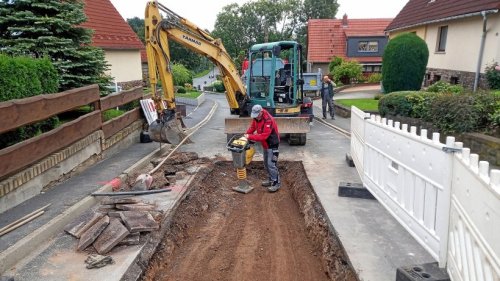 Am Wochenende rund fünfzig Meter Kabel in Pößneck ausgetauscht