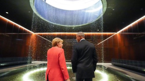 Merkel trifft Obama: Ex-Staatsoberhäupter besuchen Museum