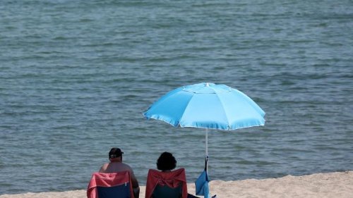 Debatte um Corona-Reiseregeln wegen Delta-Variante