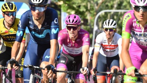 DIRECT. Giro 2022 : Un homme en tête, Démare vise la passe de trois... suivez la 11e étape en live
