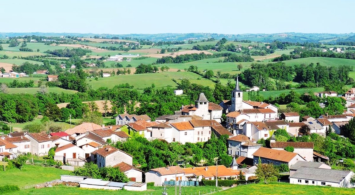 Savez-vous quelle commune française se trouve à la fois dans deux départements et deux régions ?