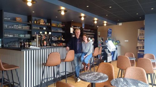 « C’est un métier prenant » : Après 30 ans de salariat, ce couple reprend un bar tabac à Saint-Malo
