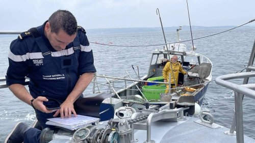 « On s’attend à tous types d’attaques » : mille militaires par jour pour défendre la base de Brest