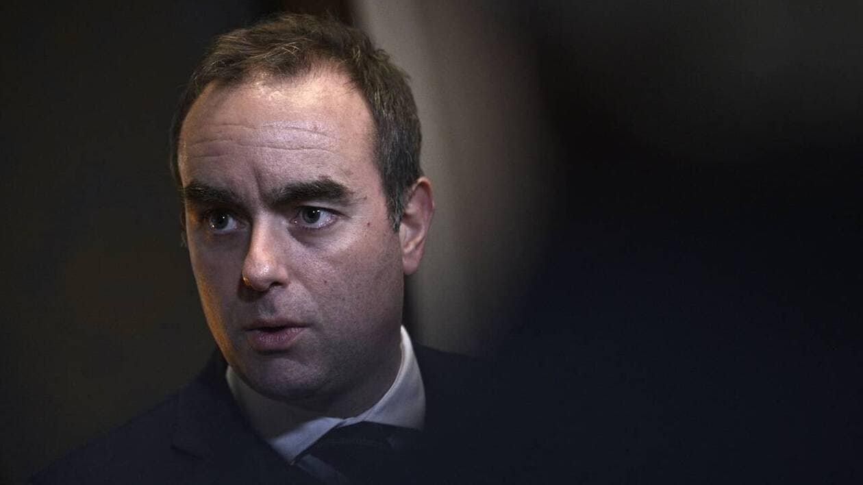 Sébastien Lecornu annule ses rencontres avec des syndicats pour se « consacrer » au budget de la Sécurité soci