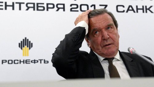 Guerre en Ukraine. Gerhard Schröder, ex-chancelier allemand et proche de Poutine, dans la tourmente