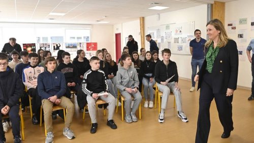 EN IMAGES. Visite tranquille dans le Calvados pour la présidente de l’Assemblée malgré la crise