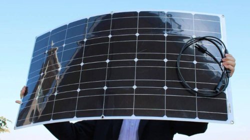 Il est déjà noté 5 sur 5 par les clients : ce panneau solaire à moins de 70 euros est inratable