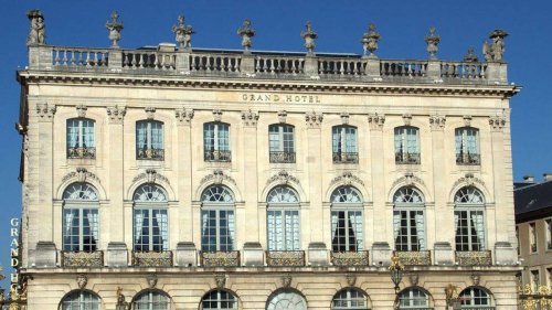 Sur la place Stanislas à Nancy, le Grand Hôtel de la Reine vise les 5 étoiles