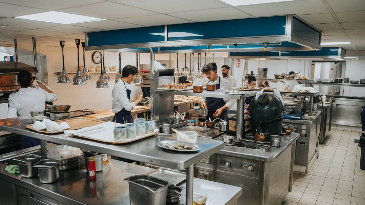 Agriculture, aide à domicile, restauration… La liste des métiers en tension publiée au JO