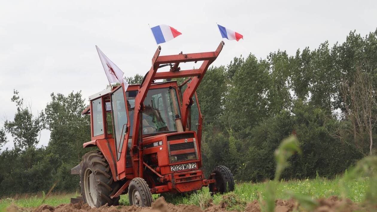 Une cinquantaine de tracteurs d’époque vont défiler ce samedi 24 mai, dans le nord de la Sarthe