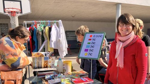 Pays de Lorient. Les petits trocs et puces font le bonheur des écoles