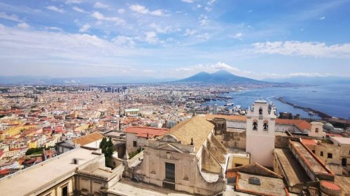 Un nouveau séisme de magnitude 4.0 enregistré près de Naples, des scènes de paniques dans les rues