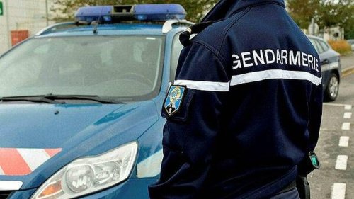 Il n’avait plus le permis : sa dépanneuse est emmenée par la dépanneuse de la fourrière en Normandie