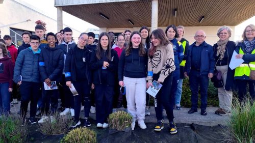Parcours jeunes : 83 collégiens de Landivisiau plongés dans le monde professionnel