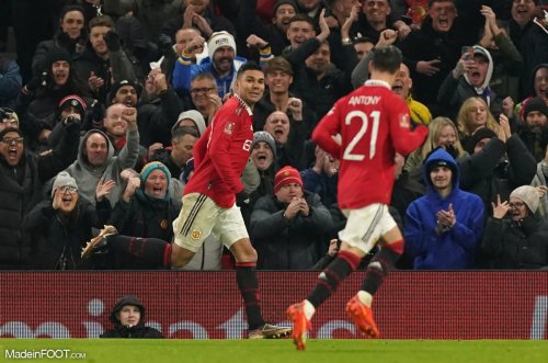 Grâce à un doublé de Casemiro, Manchester United se qualifie en 8èmes