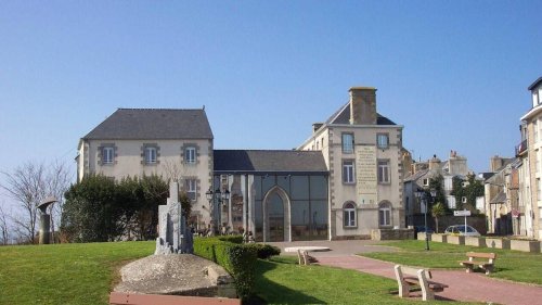 À Granville, des ateliers de pratique artistique destinés aux adultes au musée Richard Anacréon
