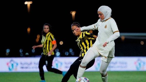 JO 2024. Après l’interdiction du hijab, l’ONU répond à la ministre Amélie Oudéa-Castera