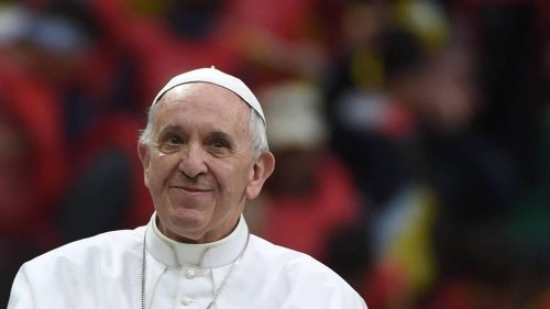 Le pape François est à l’hôpital pour des examens de santé