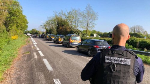 Deux motos se percutent lors d’un rodéo en Loire-Atlantique : un homme décède, un blessé grave