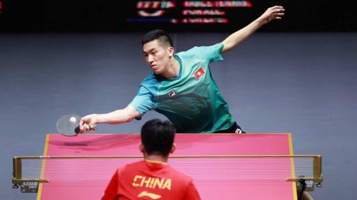 Mondiaux de tennis de table. « J’ai mis 10 minutes à m’y habituer » : la table rouge ne convainc pas