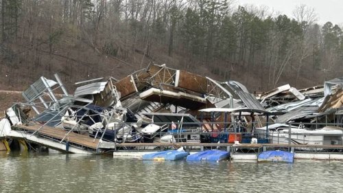 EN IMAGES. Les violentes tempêtes et tornades aux États-Unis ont fait 33 morts