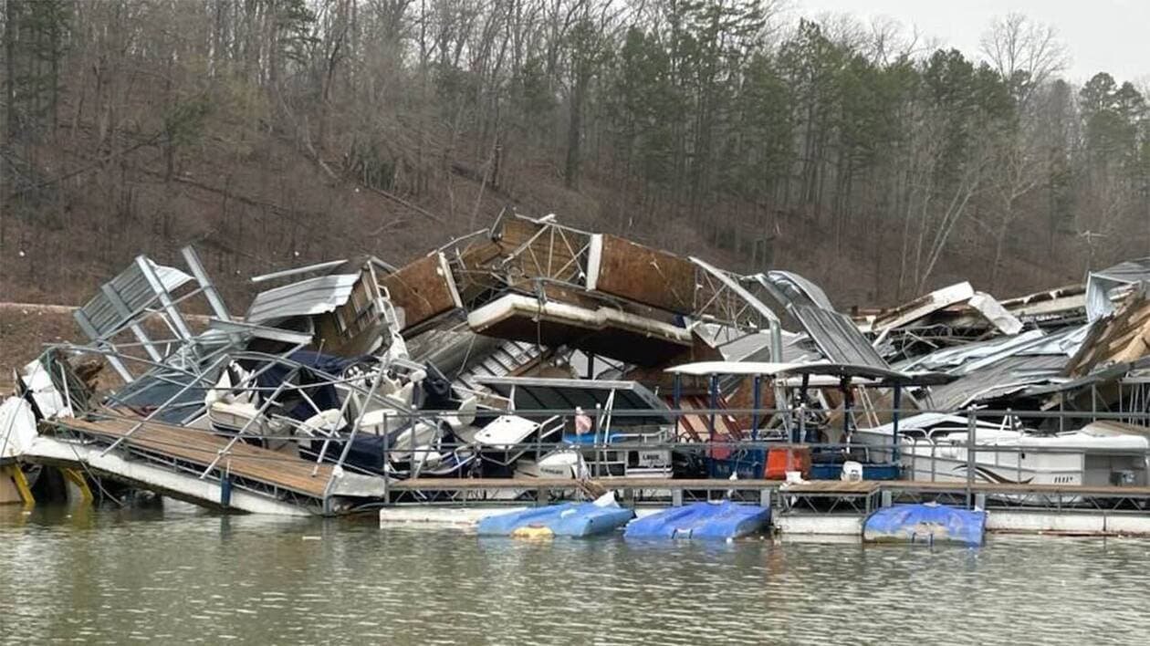 EN IMAGES. Les violentes tempêtes et tornades aux États-Unis ont fait 33 morts