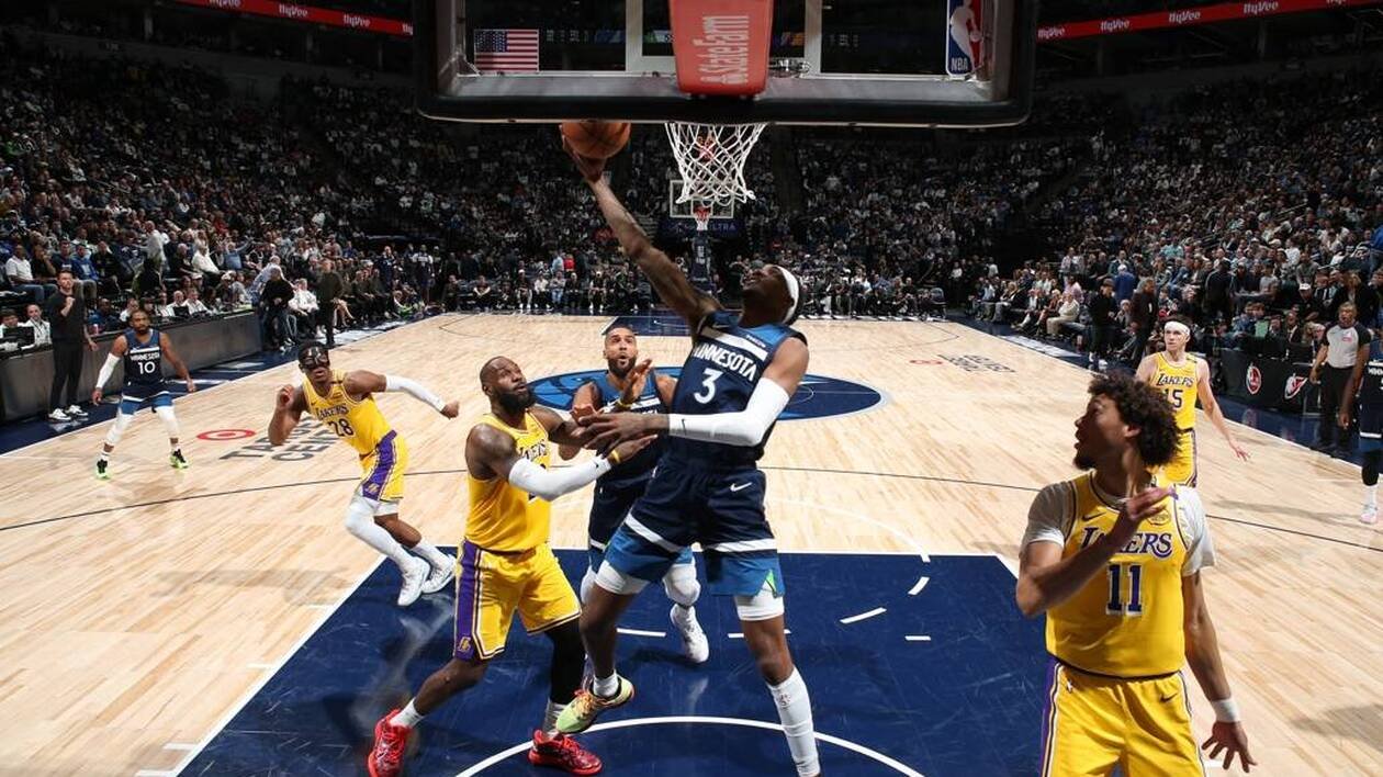 NBA. Les Celtics battus, les Lakers en danger… Ce qu’il faut retenir de la nuit en playoffs