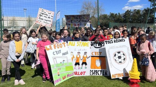 Le FC Lorient sensibilise des écoliers contre les discriminations
