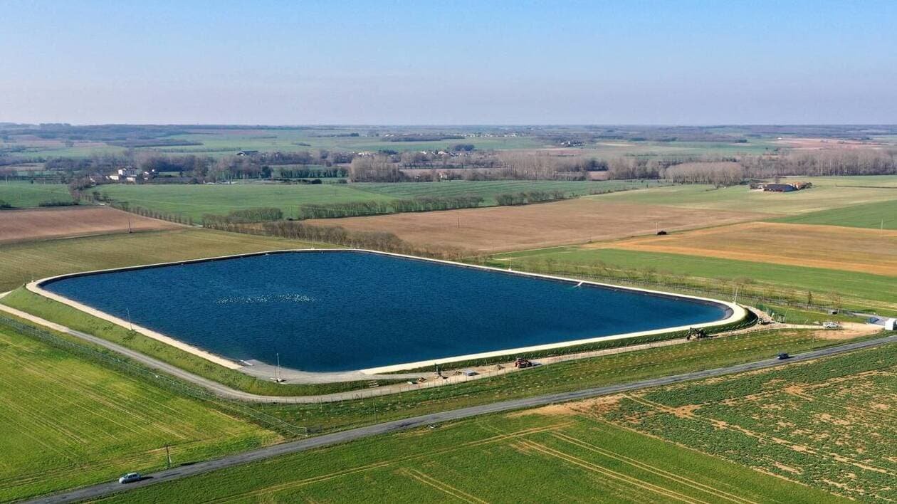 Mégabassines : face à la hausse des coûts, le département des Deux-Sèvres ne retient pas son soutien