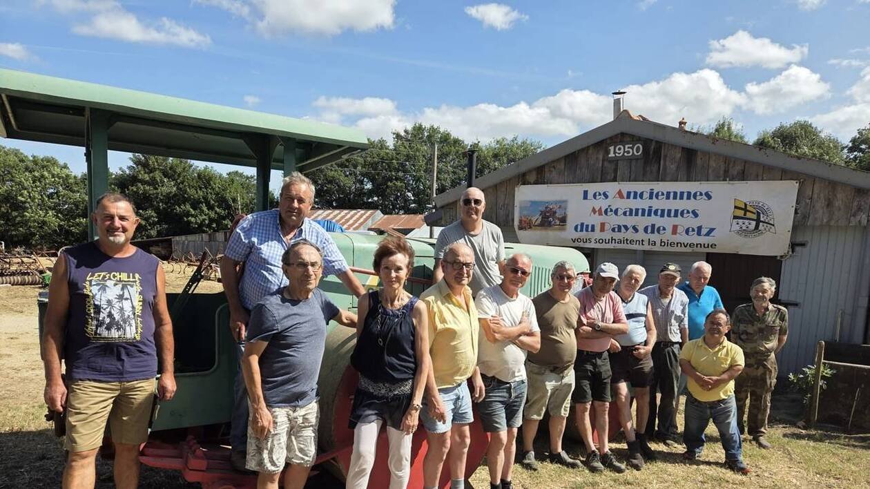 À Frossay, les Anciennes mécaniques font revivre les moissons d’antan