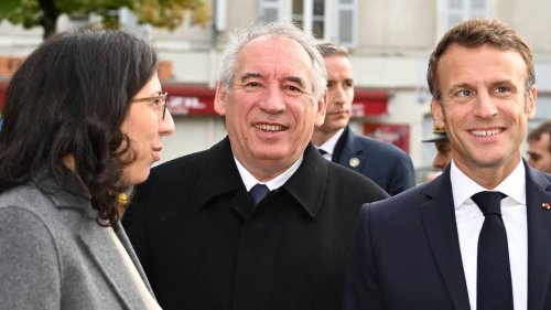 Emmanuel Macron à Pau, Xavier Bertrand, IVG… Le carnet politique de ce vendredi 30 septembre