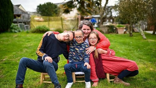 « J’ai choisi mes enfants avec ce handicap » : Élodie, maman ordinaire d’enfants extraordinaires