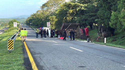 Mexique. Dix migrantes cubaines entassées dans un camion meurent dans un accident